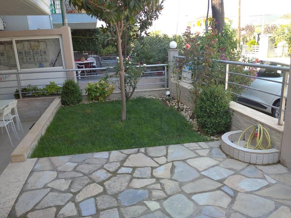 Δεσποινα Apartment Nea Peramos  Ngoại thất bức ảnh