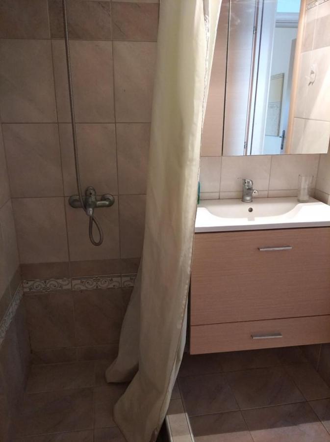 Δεσποινα Apartment Nea Peramos  Ngoại thất bức ảnh